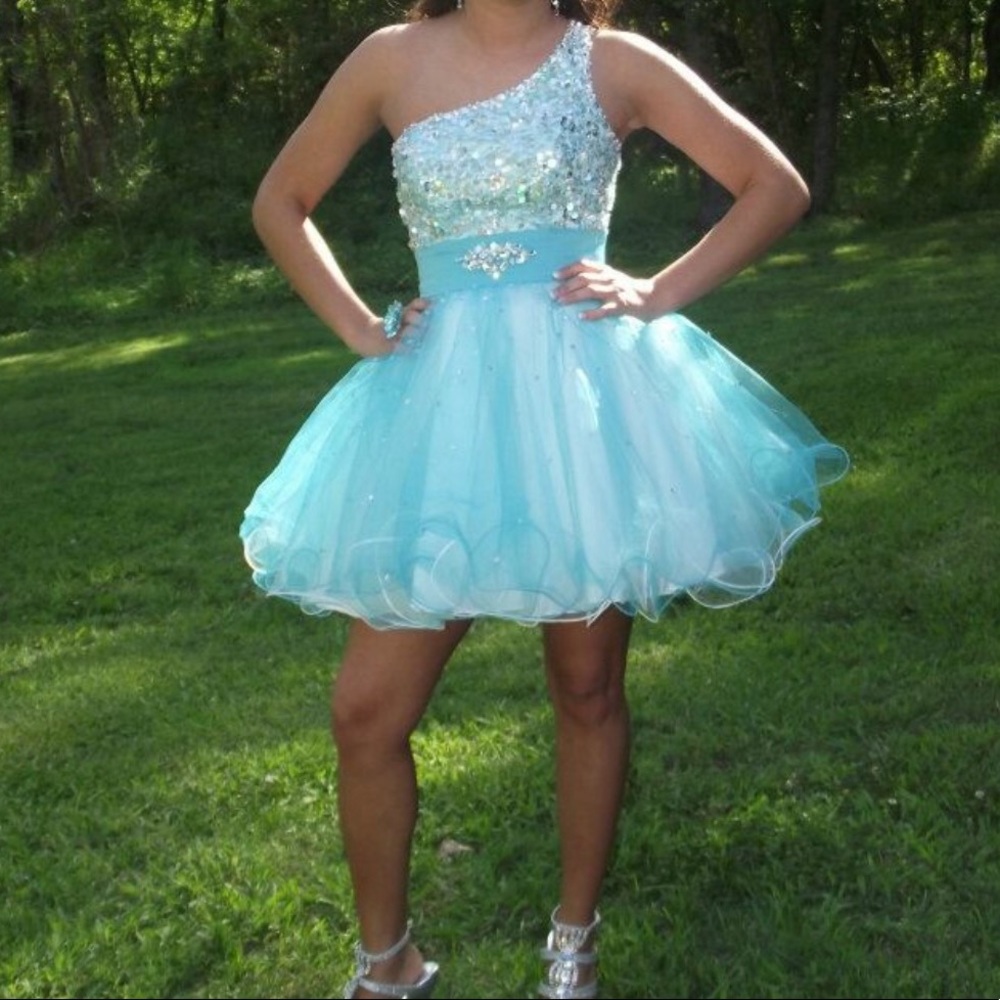 Mori Lee blue formal dress Size 1/2